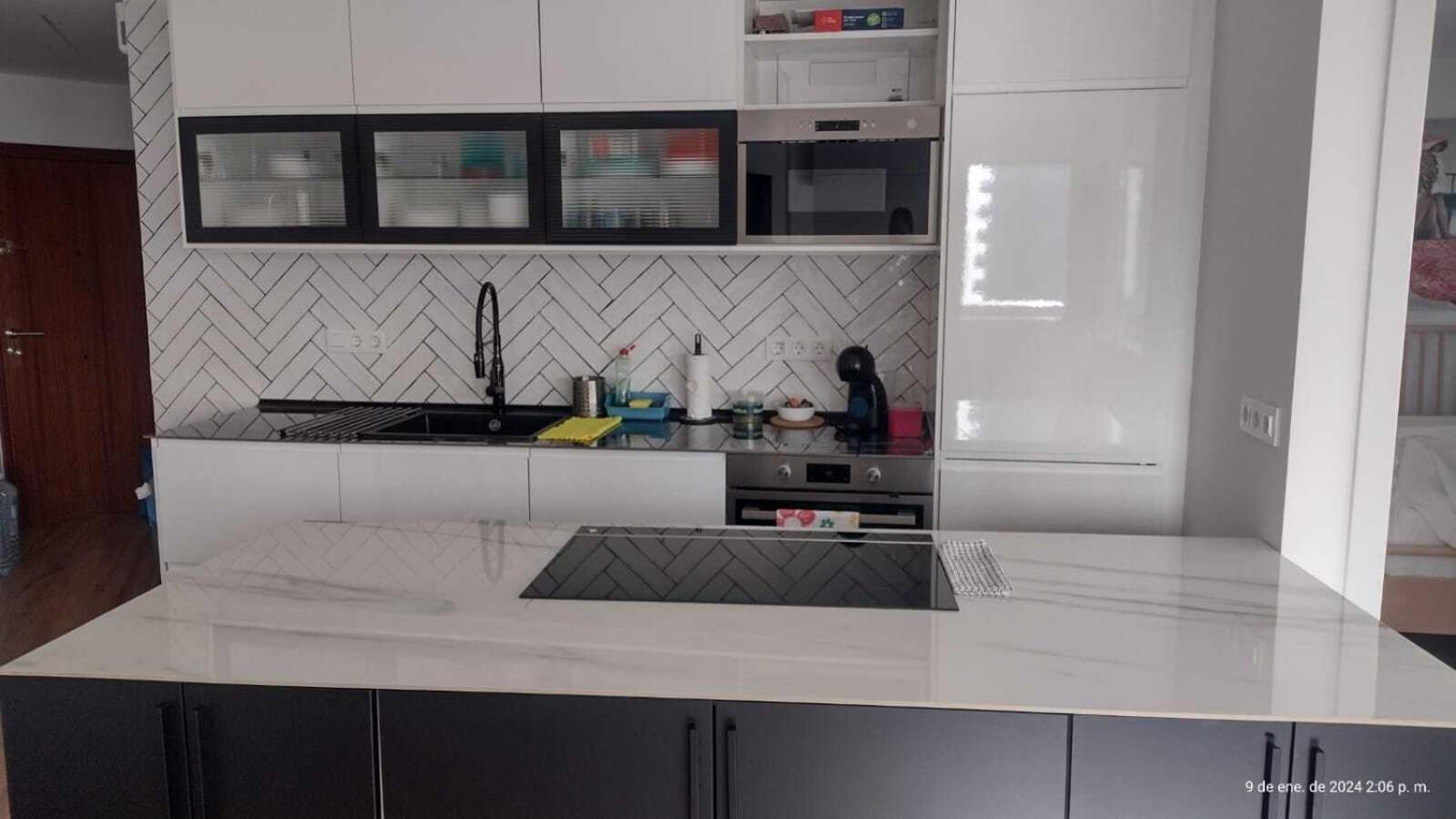 Apartamentos Emilio ベニドルム エクステリア 写真