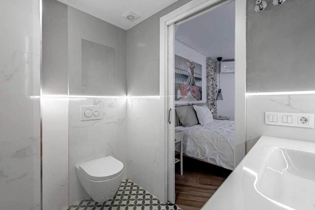 Apartamentos Emilio ベニドルム エクステリア 写真